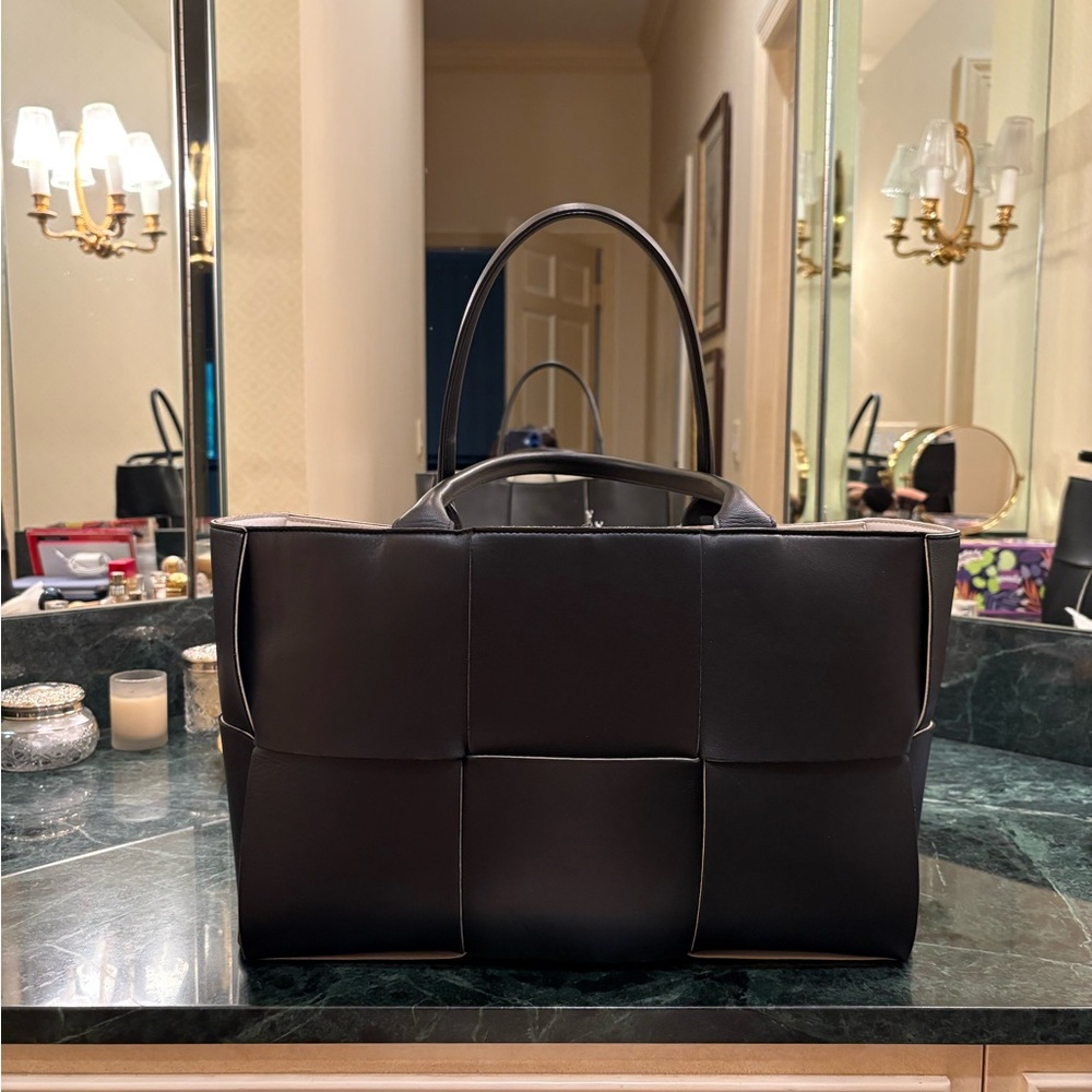 Bottega Veneta Arco Bag